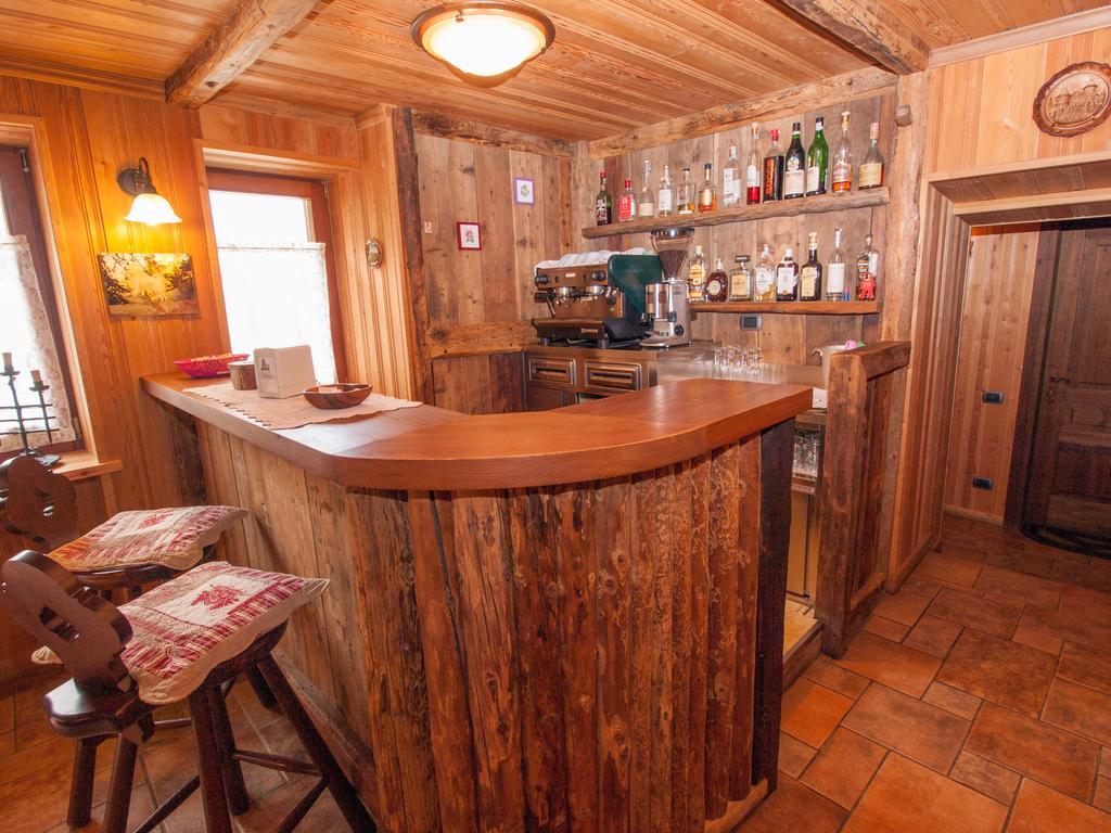 Le Vieux Rascard Chambres D'Hotes Champoluc Zewnętrze zdjęcie